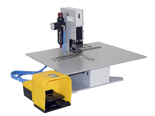Perforator naroży